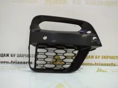 Решетка противотуманной фары BMW X3 2017-2021 51118064312 G01 M-PACK ДО РЕСТАЙЛИНГ, правая