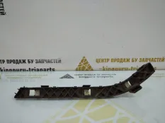 Кронштейн бампера KIA Rio 2015-2017 866164Y000 3 UB РЕСТАЙЛИНГ, задний правый