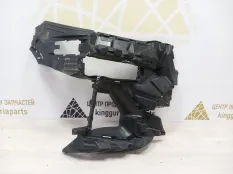 Кронштейн бампера BMW X7 2019-2022 51118069892 G07 M-PACK, передний правый