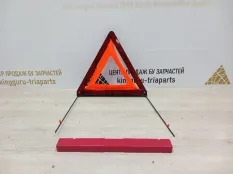 Знак аварийной остановки BMW 3 2014 71606770487 F30 ДО РЕСТАЙЛИНГ N47T 2.0 ДИЗЕЛЬ