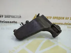 Кронштейн жалюзей воздуховода BMW 5 2020-2022 1149051XX G30 РЕСТАЙЛИНГ, левый