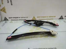 Стеклоподъемник BMW 3 2017 51337281886 F30 РЕСТАЙЛИНГ B47D20A 2.0 ДИЗЕЛЬ, передний правый