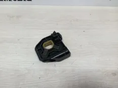 Кронштейн радиатора нижний BMW 3 2017 17118620733 F30 РЕСТАЙЛИНГ B47D20A 2.0 ДИЗЕЛЬ, правый