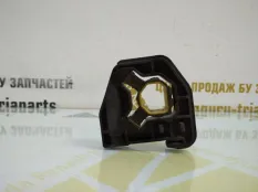 Кронштейн радиатора BMW 3 2014 17118620732 F30 ДО РЕСТАЙЛИНГ N47T 2.0 ДИЗЕЛЬ, левый