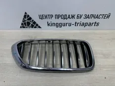 Решетка радиатора BMW 6 2017-2020 51137412422 G32, правая
