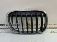 Решетка радиатора BMW X1 2015-2019 7354824 F48, правая