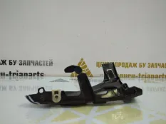 Кронштейн бампера BMW 7 2015-2018 51117357202 G11 ДО РЕСТАЙЛИНГ, передний правый