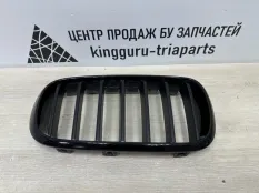 Решетка радиатора BMW X5 2013-2018 7309775 F15, правая
