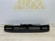 Воздуховод радиатора нижний BMW X6 2019-2022 51749447390 G06 M-PACK