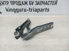 Петля капота Skoda Octavia 2008-2013 1Z0823301C A5 РЕСТАЙЛИНГ, левая