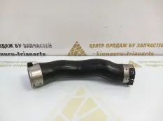 Патрубок интеркулера BMW 3 2014 11617810616 F30 ДО РЕСТАЙЛИНГ N47T 2.0 ДИЗЕЛЬ