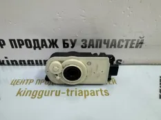 Моторчик жалюзей BMW X5 2019-2023 9881646 G05