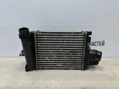 Радиатор интеркулера Renault Duster 2020-2022 144967634R 2 HJD