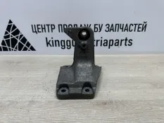 Кронштейн двигателя BMW 3 2014 22116788612 F30 ДО РЕСТАЙЛИНГ N47T 2.0 ДИЗЕЛЬ, правый