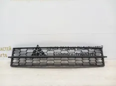 Решетка бампера Skoda Octavia 2013-2017 5E0853677 A7 5E3 ДО РЕСТАЙЛИНГ, передняя