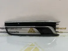 Решетка противотуманной фары Volkswagen Passat 2011-2015 3AA853665 B7 362, передняя левая