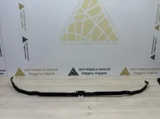 Усилитель бампера нижний Volkswagen Touareg 2018-2022 760807349 3 CR7, передний