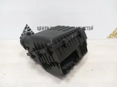 Корпус воздушного фильтра Volkswagen Tiguan 2016-2020 5QF129607D 2 AD1 ДО РЕСТАЙЛИНГ
