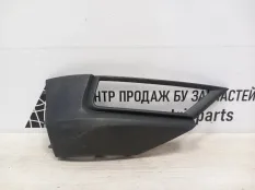 Накладка противотуманной фары Volkswagen Tiguan 2016-2020 5NA853212B 2 AD1 ДО РЕСТАЙЛИНГ, передняя правая