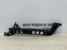 Кронштейн бампера Skoda Octavia 2017-2020 5E5807864 A7 5E3 РЕСТАЙЛИНГ, задний правый