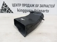 Воздуховод охлаждения тормозов BMW X5 2019-2023 51747421700 G05, правый