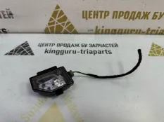 Подсветка зеркала Volkswagen Touareg 2018-2022 760945291 3 CR7, левая