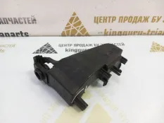 Кронштейн жалюзей воздуховода BMW 5 2017-2019 1149051 G30 ДО РЕСТАЙЛИНГ, левый