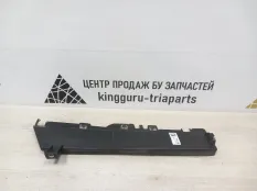 Дефлектор радиатора BMW X5 2013-2018 51747343798 F15, левый