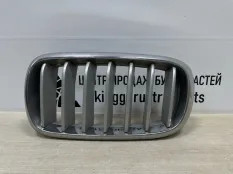 Решетка радиатора BMW X5 2013-2018 51137316075 F15, левая