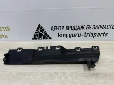 Дефлектор радиатора BMW X5 2013-2018 C29161 F15, правый