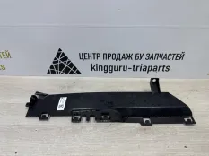 Дефлектор радиатора BMW X5 2013-2018 51747343798 F15, левый