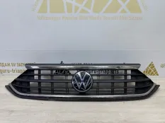 Решетка радиатора Volkswagen Polo 2020-2022 6N5853653 6 CK4