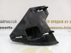 Кронштейн решетки радиатора Volkswagen Polo 2020-2022 6N5807986 6 CK4, правый