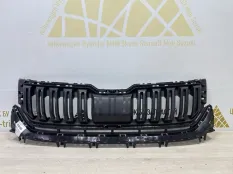 Решетка радиатора Skoda Kodiaq 2016-2022 565853653A 1 NS7 ДО РЕСТАЙЛИНГ