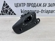 Кронштейн форсунки омывателя Volkswagen Tiguan 2016-2020 5NA807941 2 AD1 ДО РЕСТАЙЛИНГ, левый