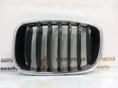 Решетка радиатора BMW X3 2017-2021 7440853 G01 ДО РЕСТАЙЛИНГ, левая