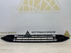 Решетка бампера Volkswagen Polo 2020-2022 6N5853677 6 CK4, передняя