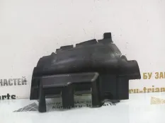 Дефлектор радиатора Skoda Octavia 2019-2022 5E3121284A A8 NN3, передний правый