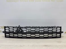 Решетка бампера Skoda Octavia 2013-2017 5E0853677 A7 5E3 ДО РЕСТАЙЛИНГ