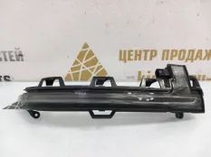 Повторитель поворота в зеркало BMW X3 2017-2021 63137441440 G01 ДО РЕСТАЙЛИНГ, правый
