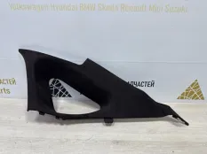 Обивка стойки верхняя Genesis G80 2020-2022 85860T1500 2 RG3, задняя правая