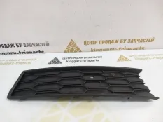 Решетка бампера Skoda Rapid 2020-2022 60U807682A 2 NK6, правая