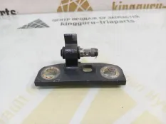 Петля двери Geely Tugella 2020-2023 8888076249 FY11, передняя левая