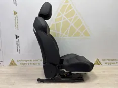 Сиденье Geely Tugella 2023 6075206700 FY11 РЕСТАЙЛИНГ JLH4G20TDB, переднее левое