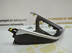 Накладка на консоль Geely Tugella 2023 6600016319 FY11 РЕСТАЙЛИНГ JLH4G20TDB, левая