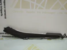 Накладка на консоль Geely Tugella 2023 6600040082 FY11 РЕСТАЙЛИНГ JLH4G20TDB, левая
