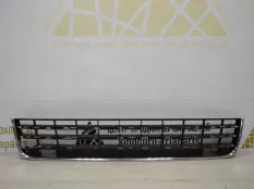 Решетка бампера нижняя Volkswagen Touareg 2010-2014 7P6853677A 2 7P5 ДО РЕСТАЙЛИНГ