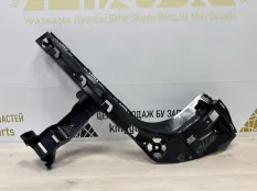 Кронштейн бампера BMW X1 2015-2019 51127381120 F48, задний правый