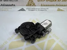Мотор стеклоподъемника Volkswagen Polo 2015-2020 1S0959811 5 612 РЕСТАЙЛИНГ, задний правый