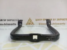 Распорка передней панели BMW X1 2015-2019 51647411979 F48